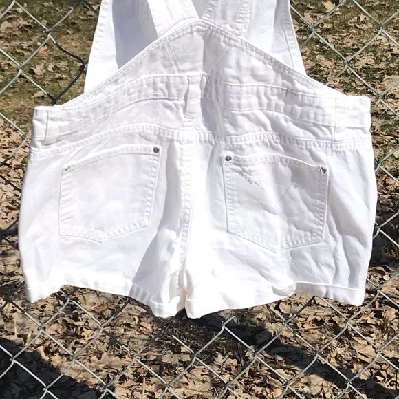 LEI White Shortalls - Picture 7 of 12